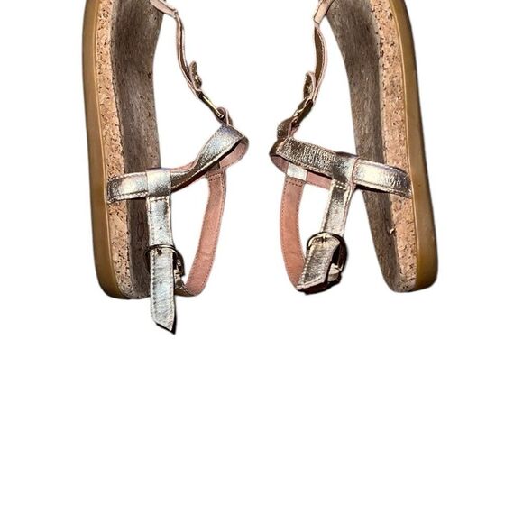 UGG Gold Leather Cork Sole Sandals Size 7.5 - Picture 4 of 6